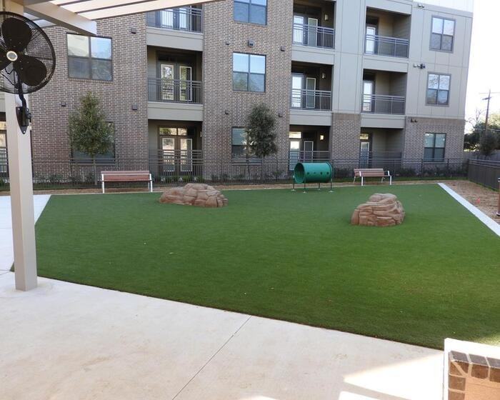 2033 S Gessner Rd #D1 - Photo 6 of 22