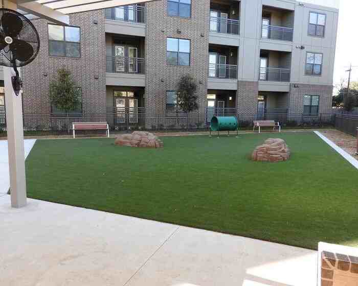 2033 S Gessner Rd #D3 - Photo 6 of 22