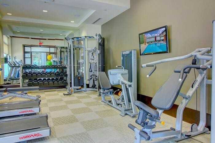 9870 Gaylord Dr #D5 - Photo 6 of 14