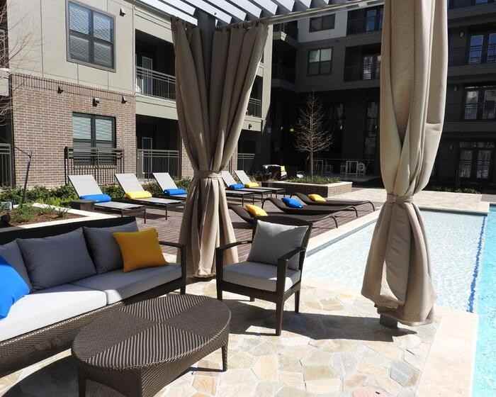 2033 S Gessner Rd #B8 - Photo 3 of 31