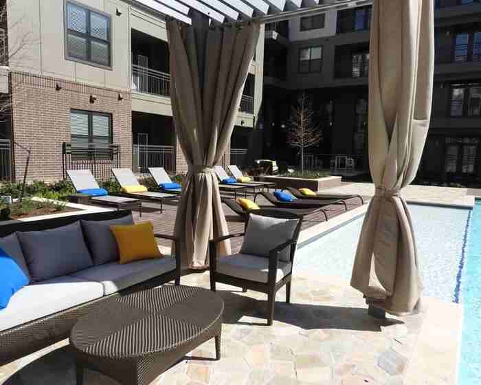 2033 S Gessner Rd #B9 - Photo 3 of 31