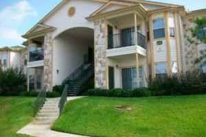 19790 Highway 105 W #D1 - Photo 3 of 9