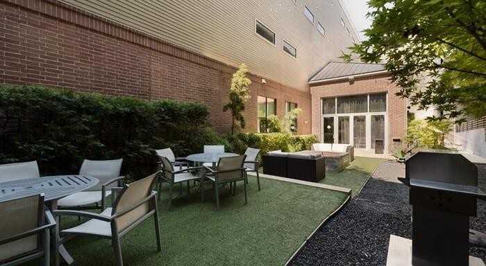 306 Mcgowen St #C1 - Photo 2 of 15