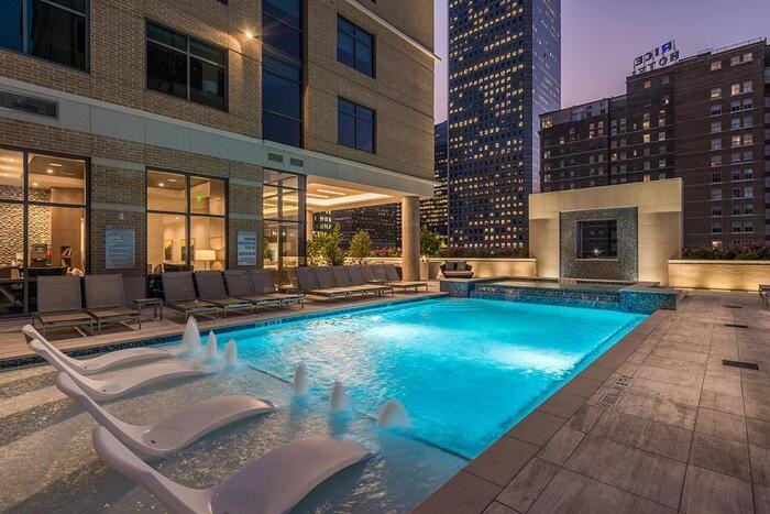 409 Travis St #A1 - Photo 2 of 31