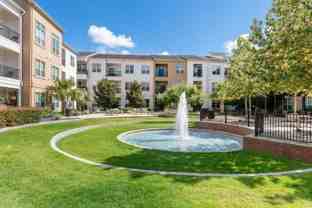 1755 Crescent Plaza Dr #B7 - Photo 1 of 1