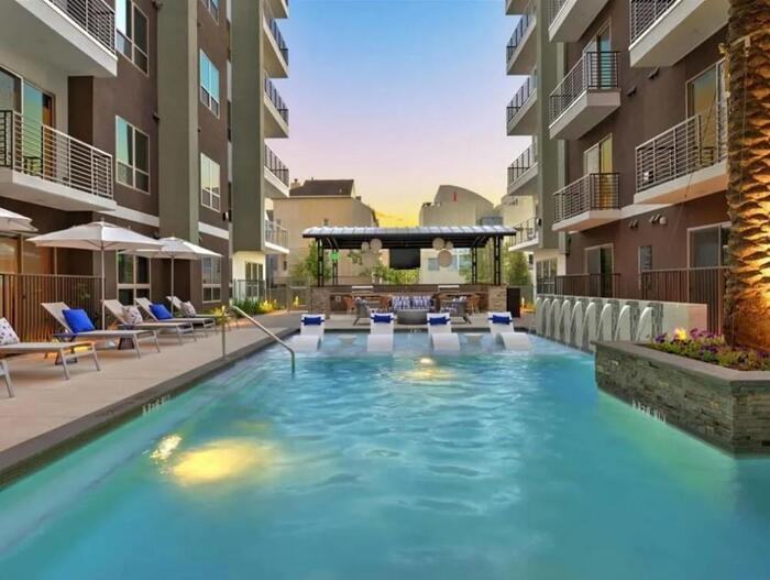 299 W Gray St #C1 - Photo 2 of 22