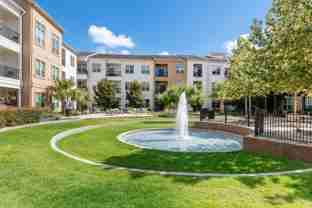 1755 Crescent Plaza Dr #B9 - Photo 1 of 1