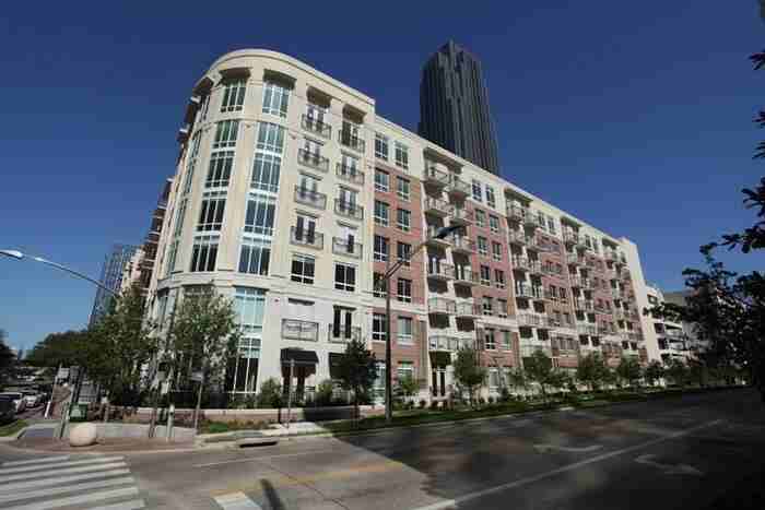 2801 Waterwall Dr #C4 - Photo 2 of 28