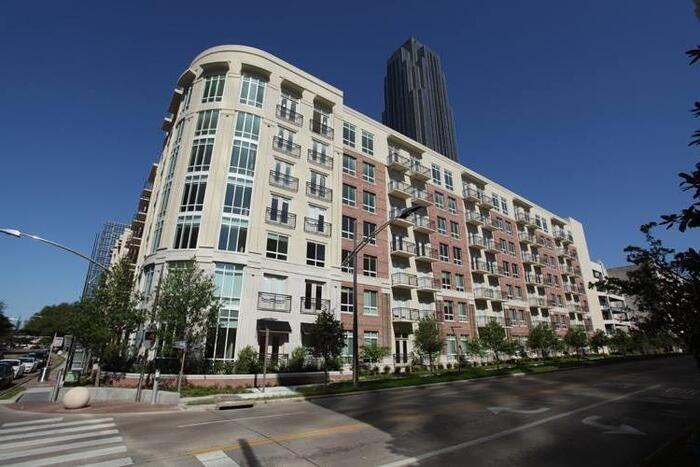 2801 Waterwall Dr #B4 - Photo 2 of 43