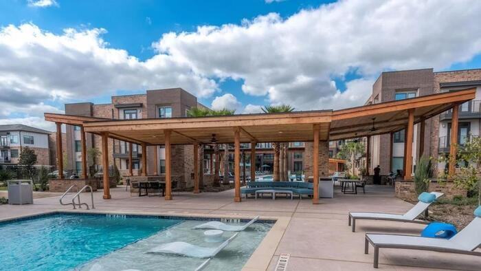 23615 Western Centre Dr #B3 - Photo 5 of 40