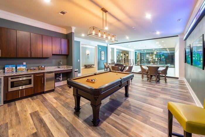 2302 Ladbrook Dr #B1 - Photo 4 of 8