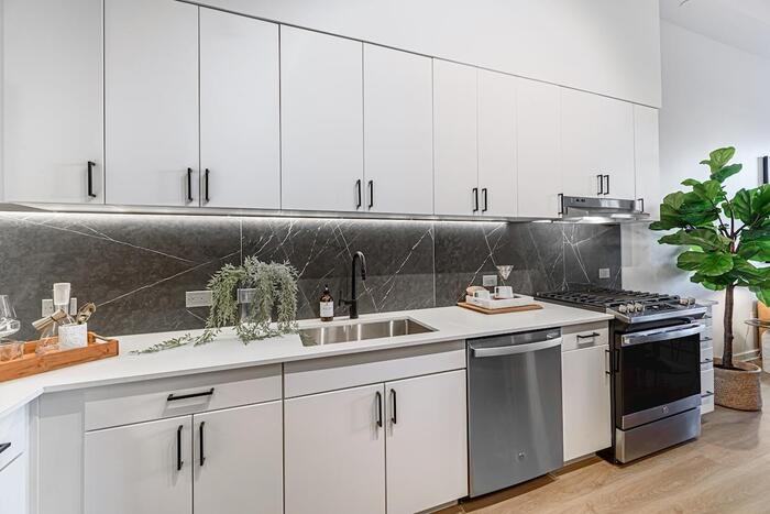 2404 Navigation Blvd #B6 - Photo 7 of 15