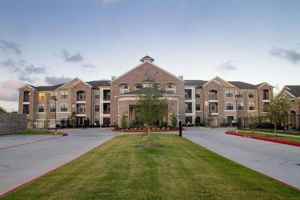 featured image of 18021 Eagle Springs Pkwy #B2