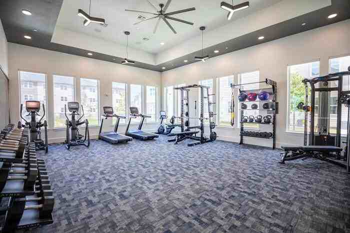 5550 Bingle Rd #C2 - Photo 7 of 9