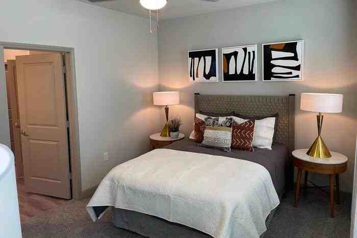 7515 Spring Stuebner Rd #B1 - Photo 5 of 8