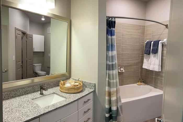 7515 Spring Stuebner Rd #B1 - Photo 7 of 8