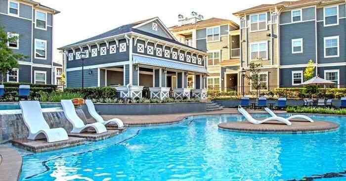 4400 College Park Dr #C2 - Photo 3 of 30