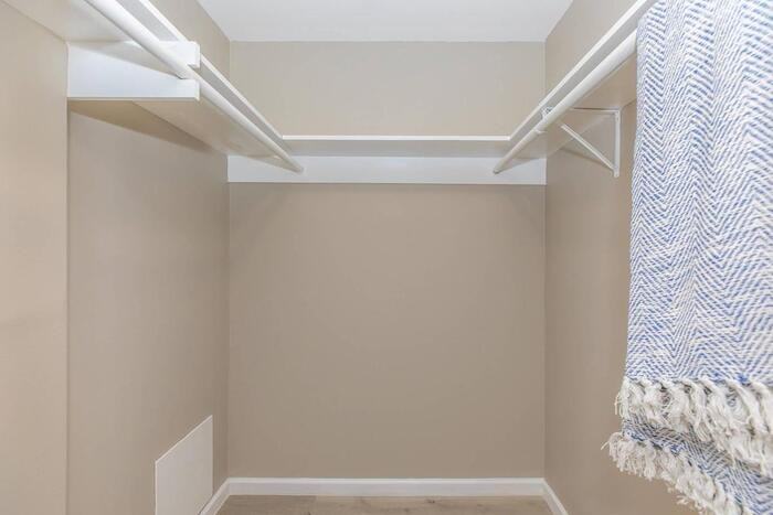 9707 Timberside Dr #D1 - Photo 6 of 8