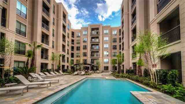 2900 W Dallas St #B5 - Photo 3 of 24