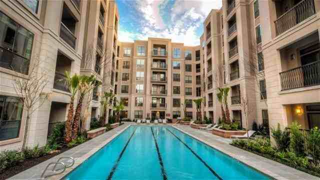 2900 W Dallas St #B5 - Photo 4 of 24