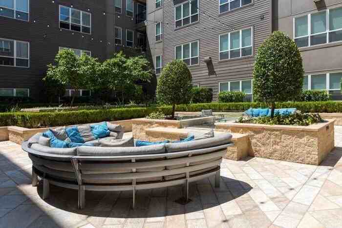 1340 W Gray St #C1 - Photo 6 of 34