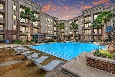 145 Heights Blvd #B4 - Photo 5 of 29