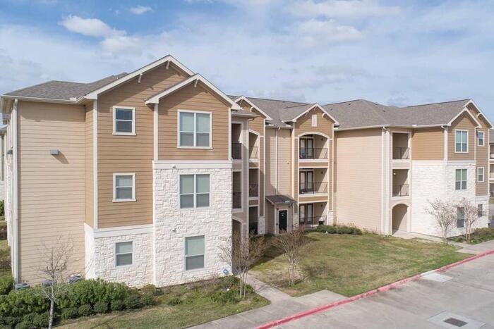 15330 Liberty River Dr #B1 - Photo 6 of 39