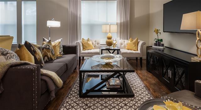 1900 Yorktown St #C3 - Photo 4 of 17