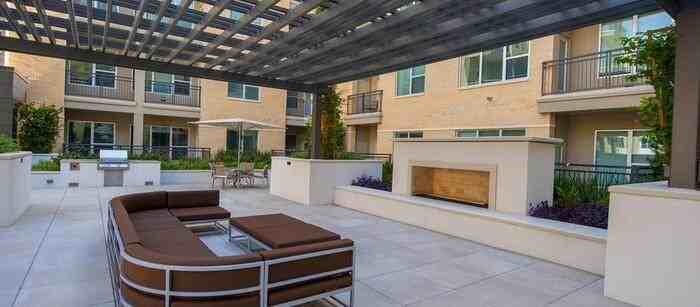 2119 Westheimer Rd #C1 - Photo 6 of 32