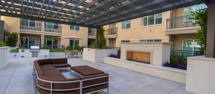 2119 Westheimer Rd #B8 - Photo 6 of 36