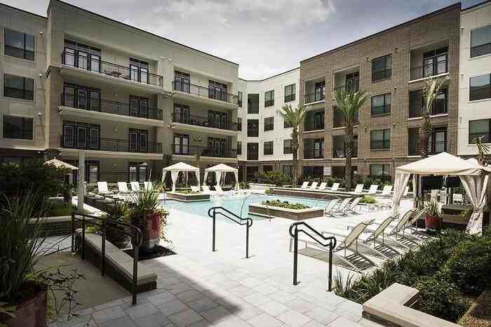 3788 Richmond Ave #B8 - Photo 5 of 38