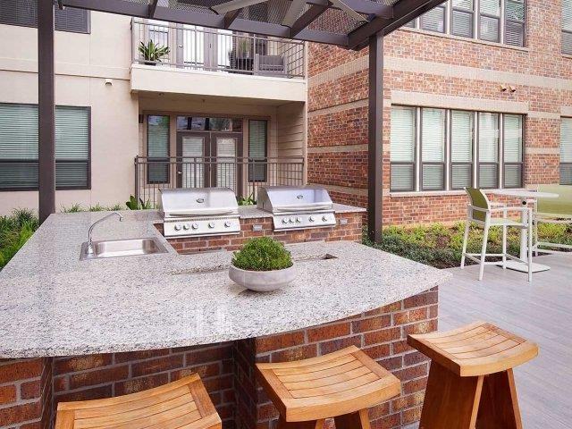 1301 Richmond Ave #B10 - Photo 7 of 40