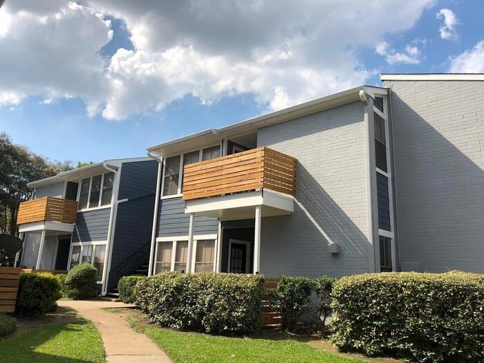 12601 S Green Dr #B2 - Photo 2 of 18