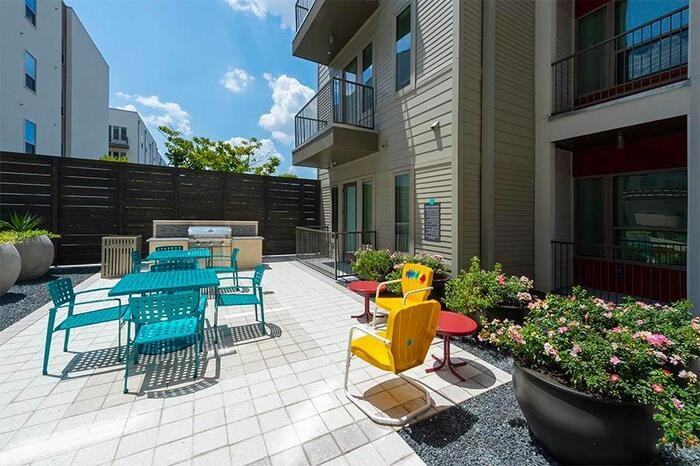 4508 Graustark St #C9 - Photo 7 of 47