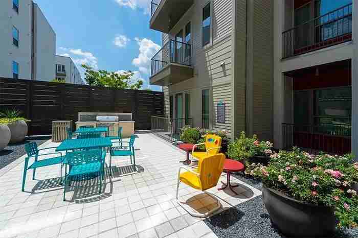 4508 Graustark St #B13 - Photo 7 of 50