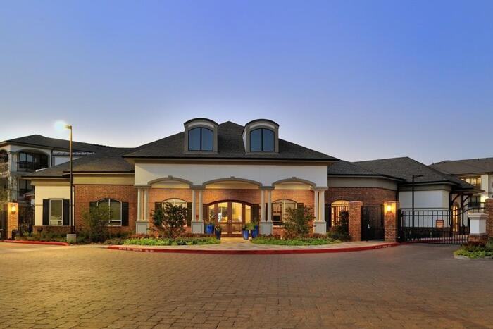 2625 Harmony Park Xing #B1 - Photo 3 of 20