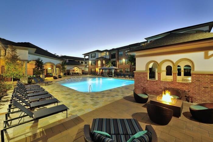 2625 Harmony Park Xing #B9 - Photo 4 of 27