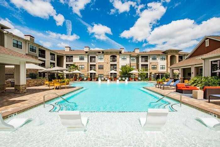 18021 Kingsland Blvd #B3 - Photo 6 of 32