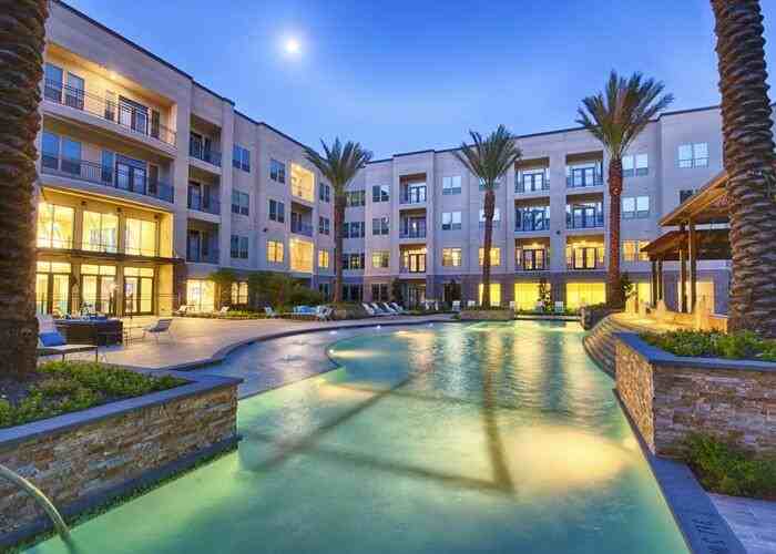 935 N Wilcrest Dr #A2 - Photo 5 of 30