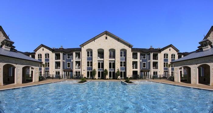 2300 Repsdorph Rd #B6 - Photo 6 of 27