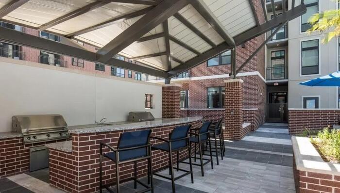 707 Saulnier St #B4 - Photo 4 of 39