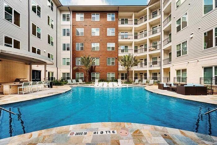 8877 Frankway Dr #B6 - Photo 2 of 30