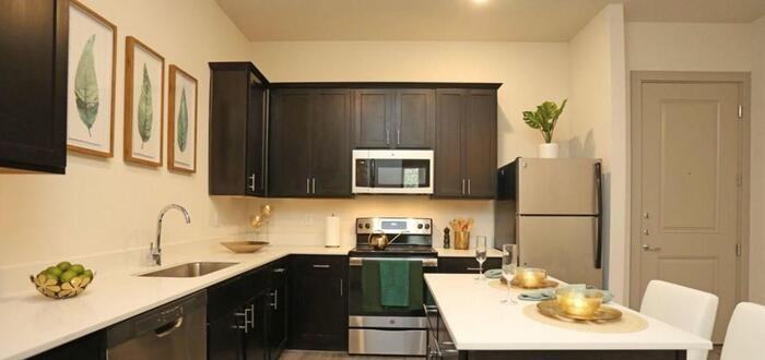 4509 Mount Vernon St #A1 - Photo 2 of 2