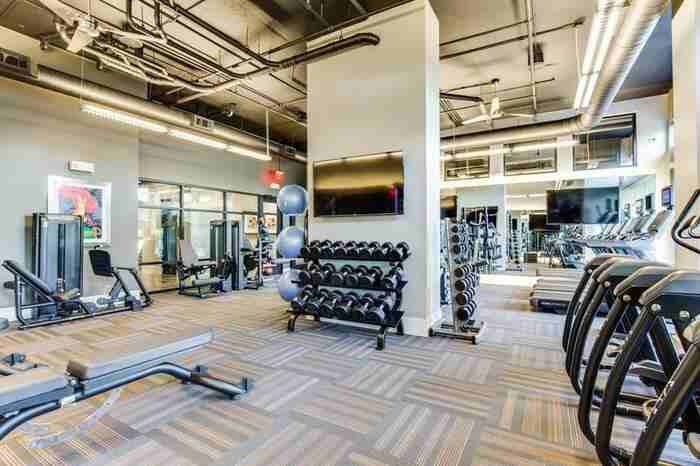 525 Yale St #B2 - Photo 6 of 21