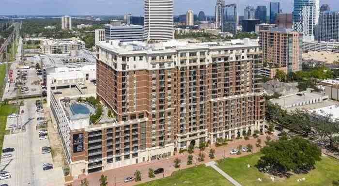 2311 Mid Ln #C14 - Photo 3 of 50