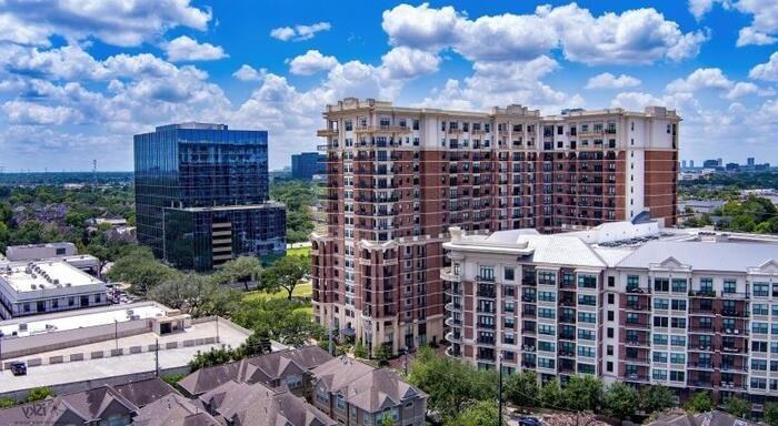 2311 Mid Ln #B17 - Photo 2 of 50