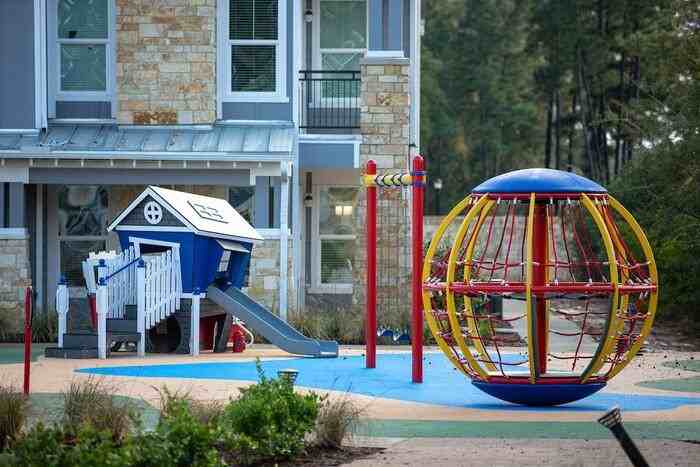 26700 Kuykendahl Rd #B7 - Photo 5 of 17