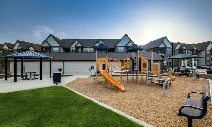 165 Carriage Hills Blvd #D1 - Photo 2 of 23