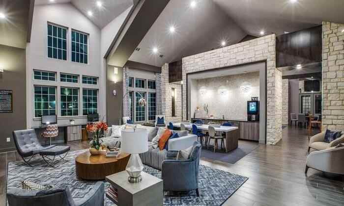 165 Carriage Hills Blvd #D1 - Photo 5 of 23