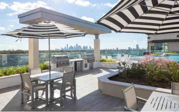 1414 N Shepherd Dr #B1 - Photo 6 of 26